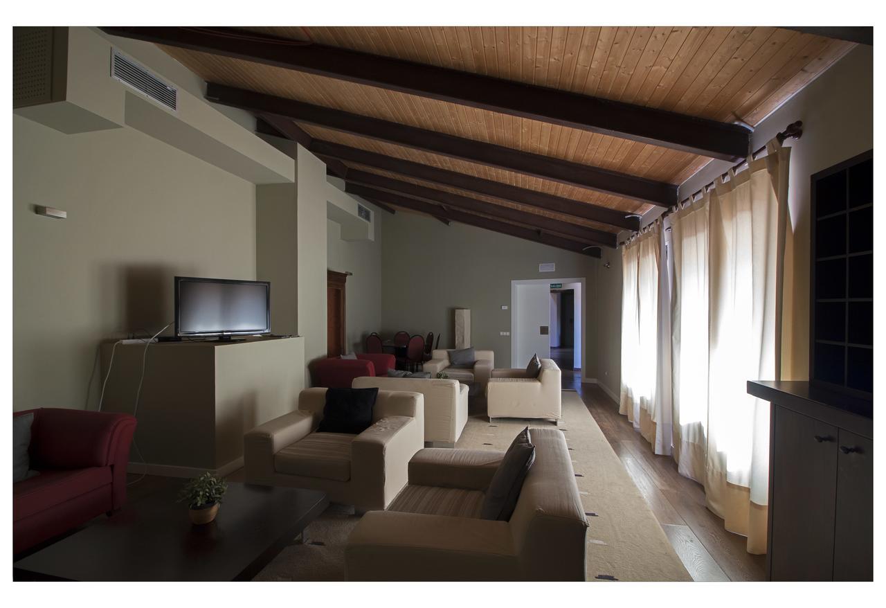Posada La Casona De Valbuena Valbuena De Duero Esterno foto