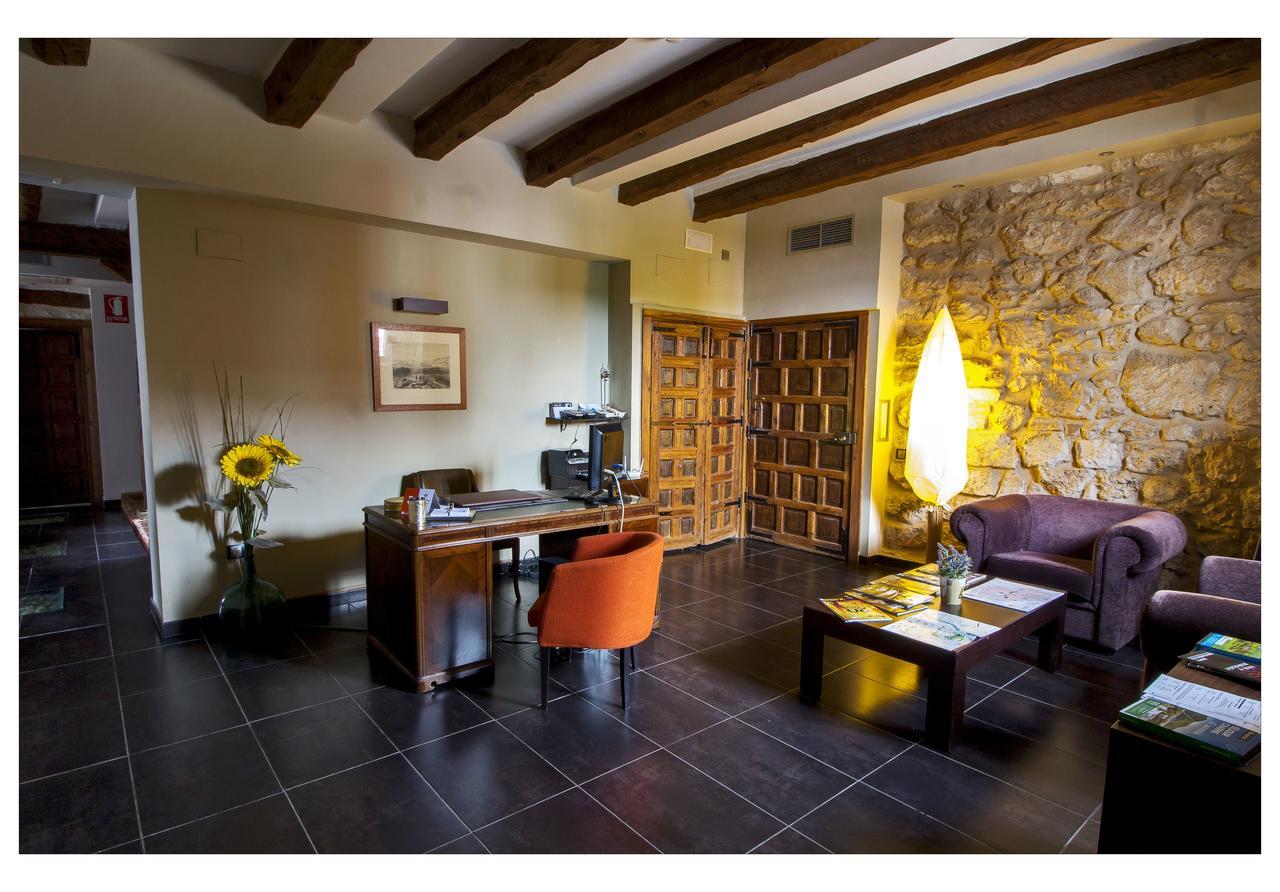 Posada La Casona De Valbuena Valbuena De Duero Esterno foto